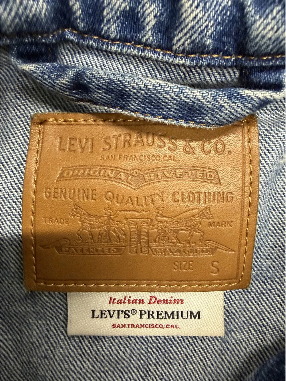 Levi's Premium Italian Denim Blue Jean Jacket Size S